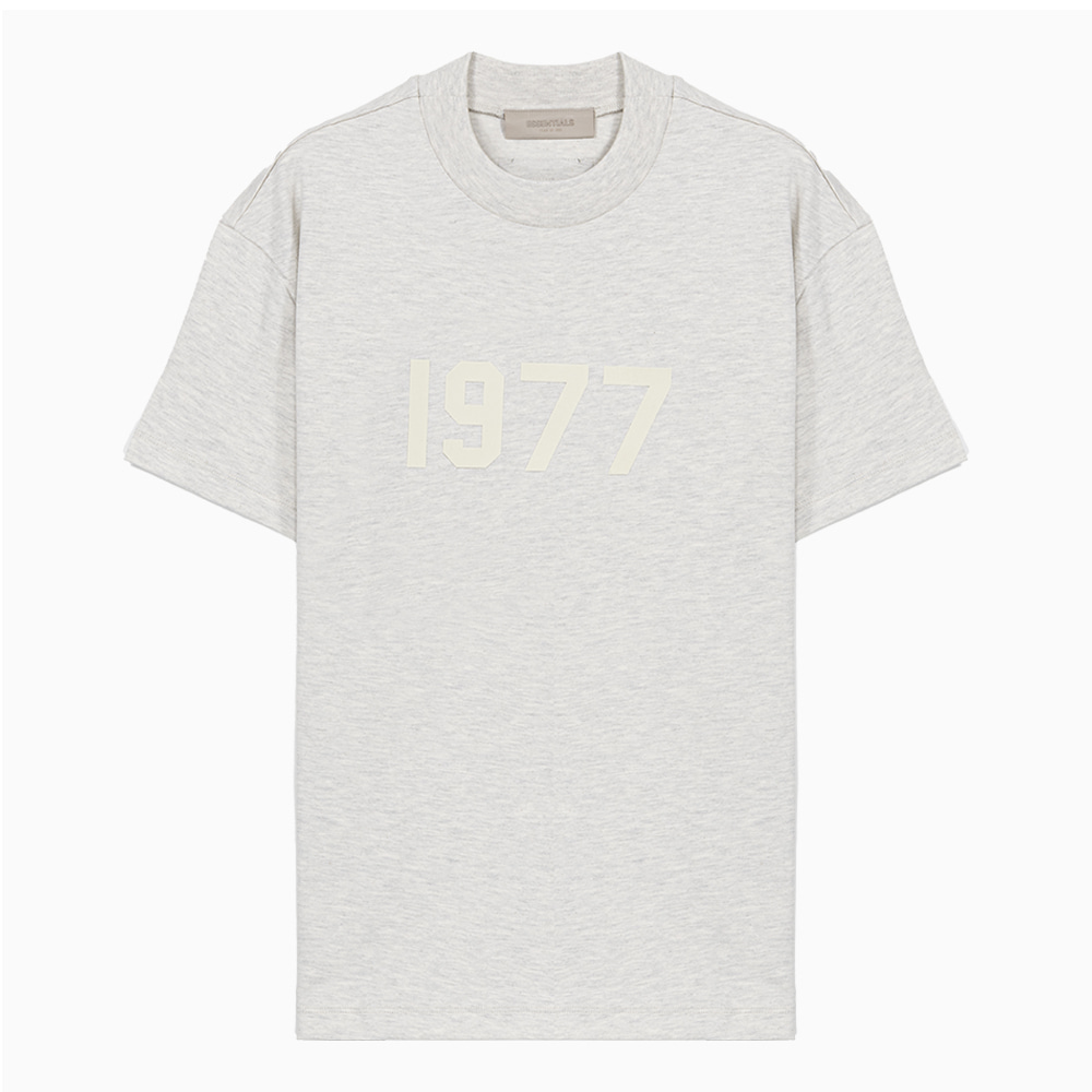 밀라노상인 ESSENTIALS (당일) 22SS 피어오브갓 에센셜 1977 라이트 오트밀 반팔 티셔츠 125BT212002F